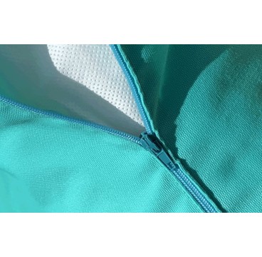 Coussin de bord de piscine et pouf de terrasse ou de jardin